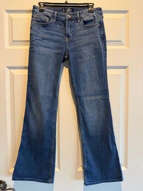Hollister Women's Low Rise Boot Cut Jeans